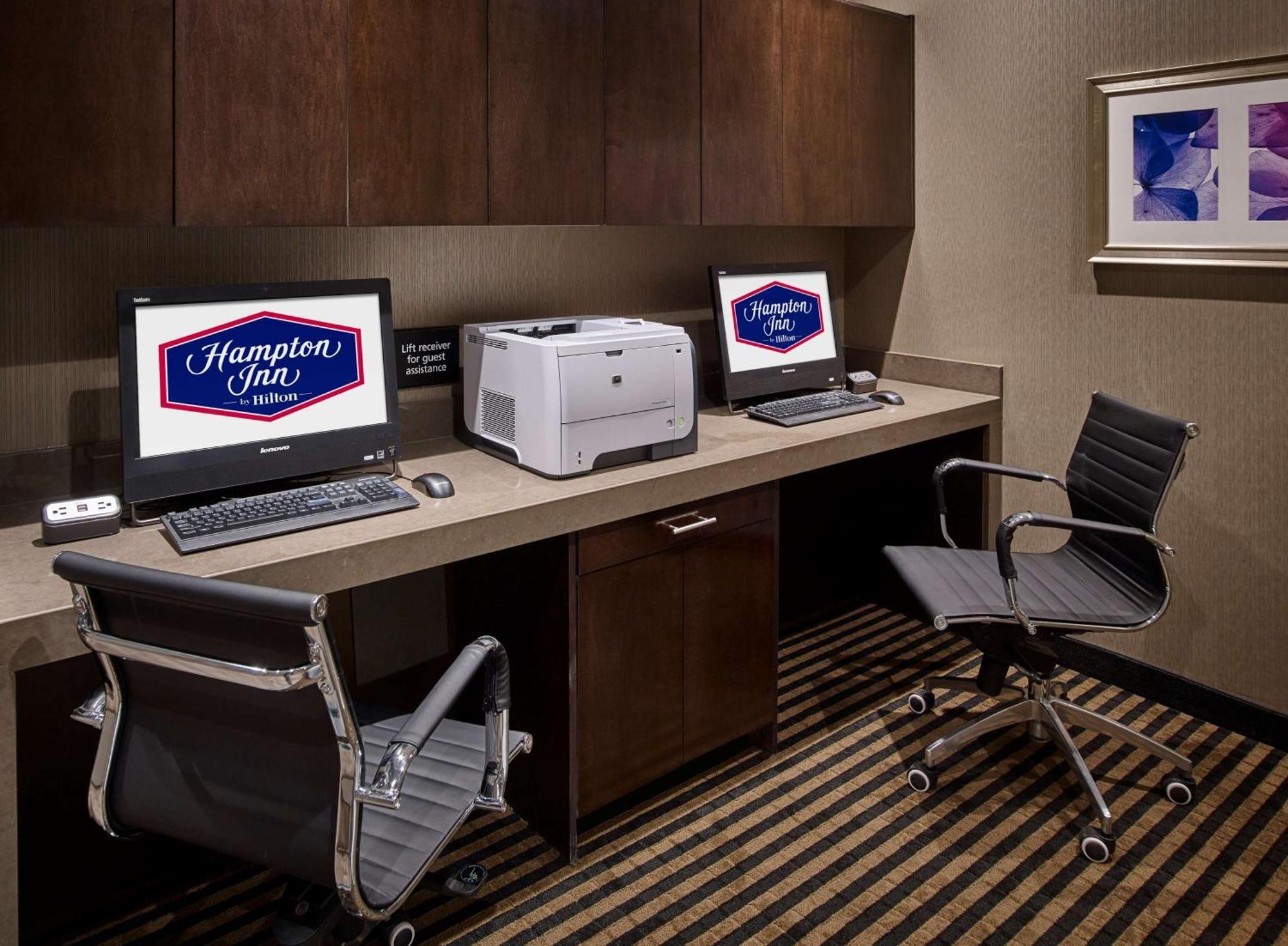 Hampton Inn By Hilton Timmins Exteriör bild