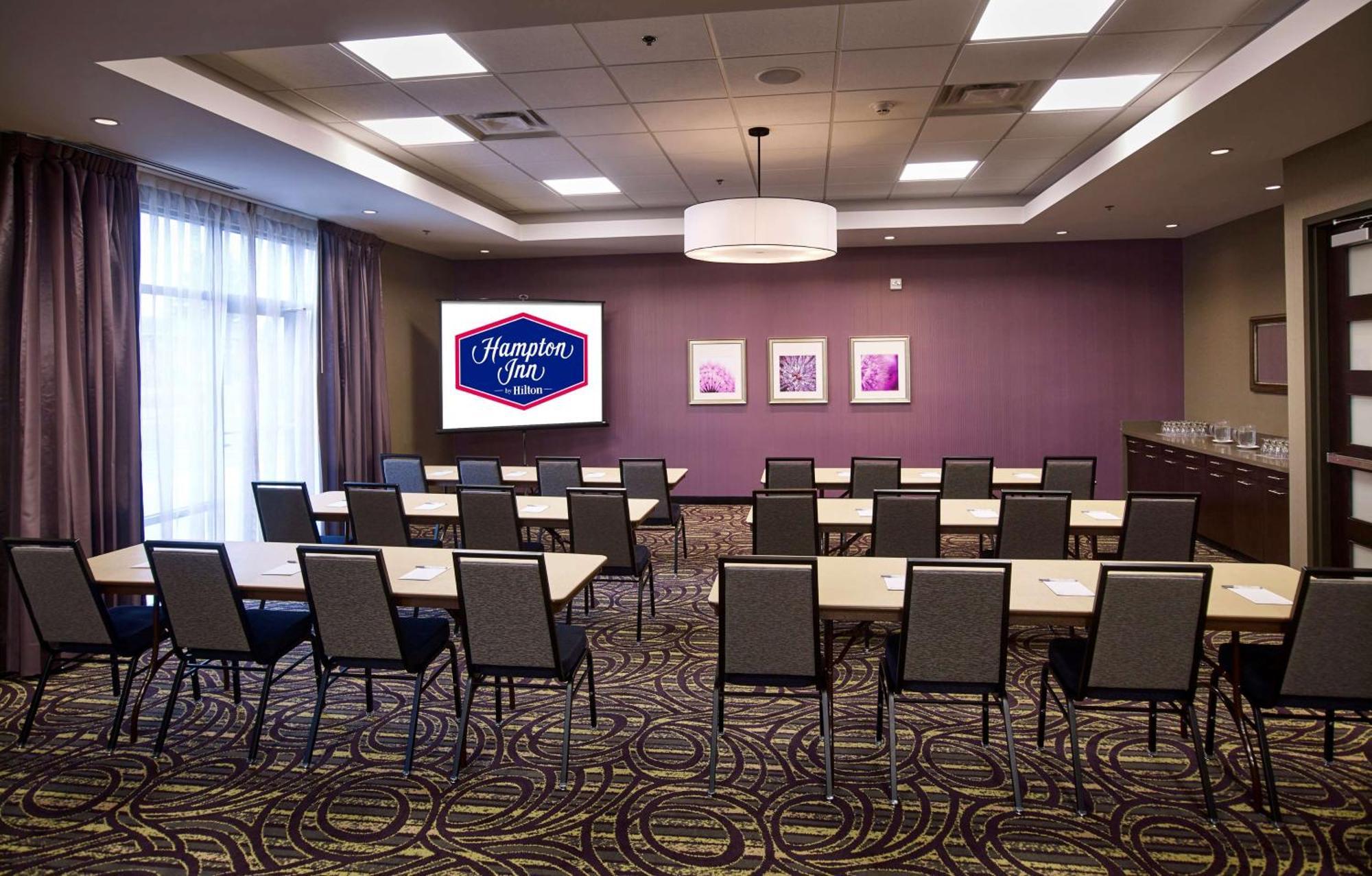 Hampton Inn By Hilton Timmins Exteriör bild